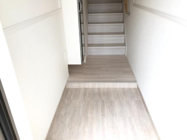 物件内観写真13　(玄関（イメージ）)