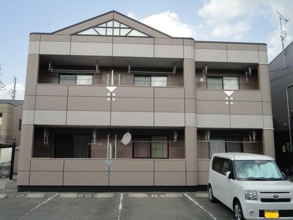 駐車場(外観写真（昼）)