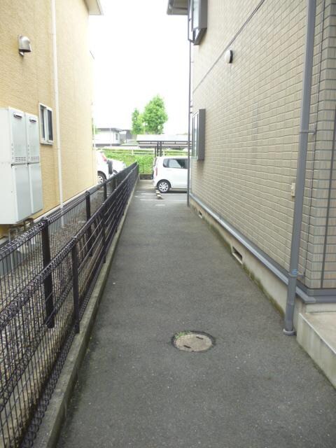 物件内観写真4　(共有スペース)