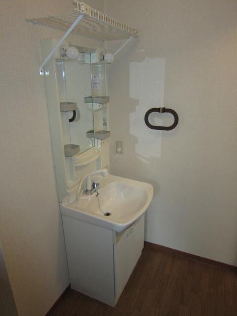 物件内観写真6　(洗面所)