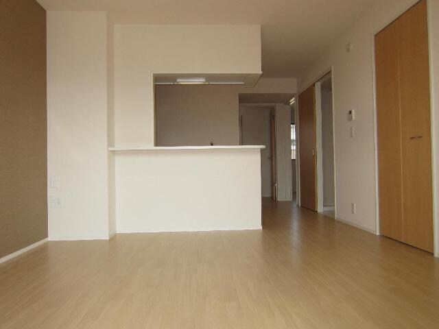 物件内観写真9　(リビング)