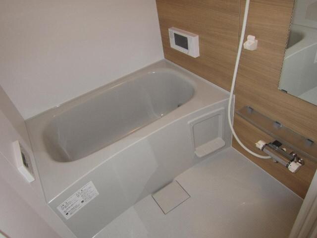 物件内観写真12　(バス／シャワールーム等)