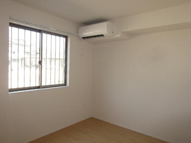 物件内観写真22　(洋室)