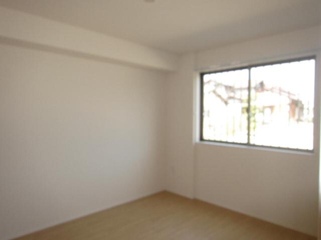 物件内観写真23　(洋室)