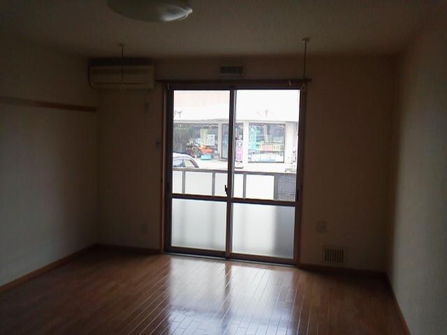 物件内観写真7　(洋室)