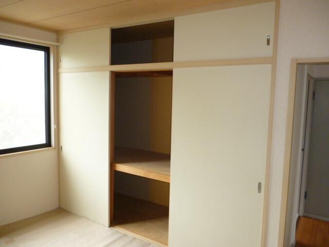 物件内観写真15　(収納)