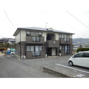 ウィンディア高尾外観写真