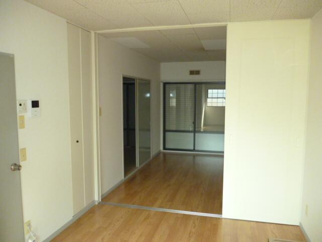 物件内観写真7　(洋室)