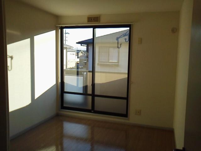 物件内観写真6　(洋室)