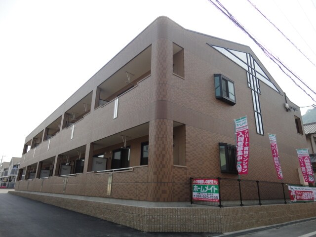 物件外観写真3　(外観写真（昼）)