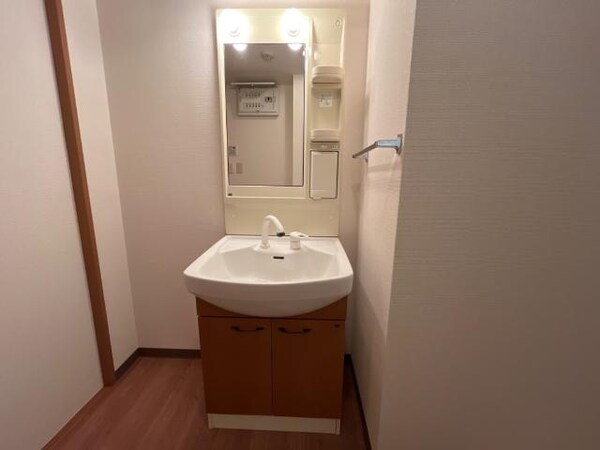 洗面・脱衣所(洗髪洗面化粧台)