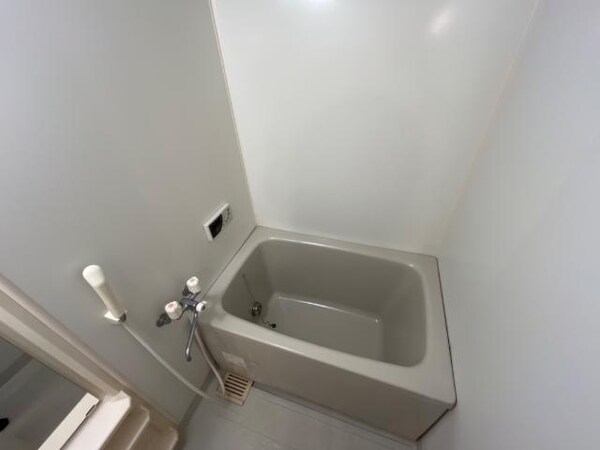 浴室(バス／シャワールーム等)