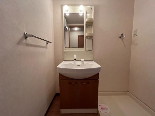 物件内観写真20　(洗髪洗面化粧台)