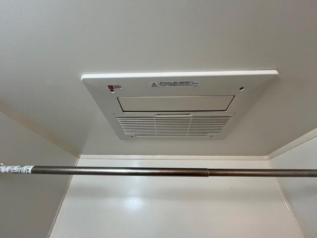 物件内観写真25　(浴室乾燥機)