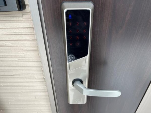 内装他(電子キー（イメージ）)