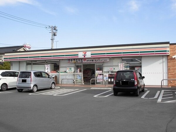 周辺環境(セブンイレブン福山引野５丁目店まで110m)