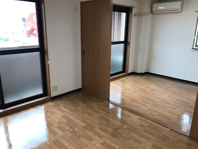 物件内観写真23　(洋室)