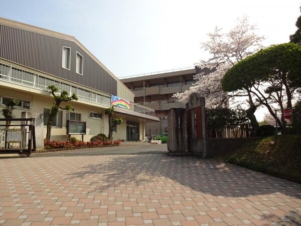 周辺環境(笠岡市立笠岡西中学校 2152m)