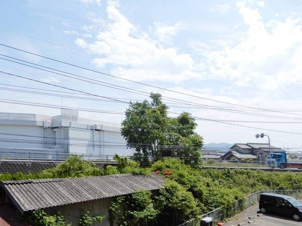 眺望(ビレッジハウスの同一物件・同一タイプの間取りの写真です)