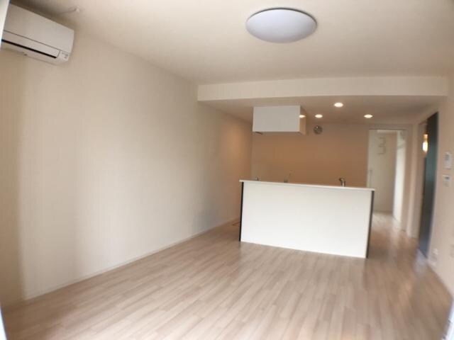 物件内観写真15　(リビング（イメージ）)