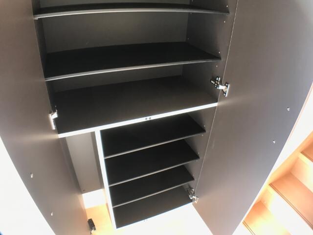 物件内観写真21　(下駄箱（イメージ）)