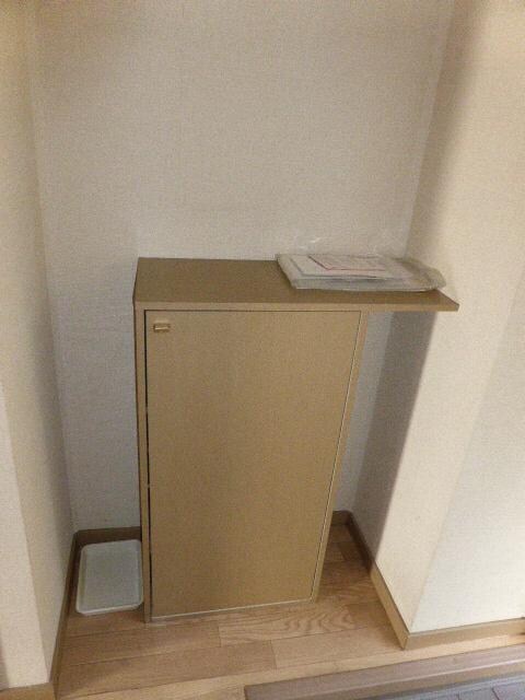 物件内観写真15　(玄関)