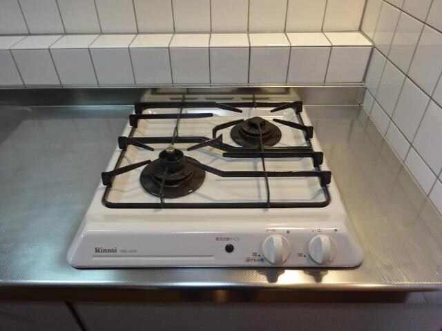 物件内観写真15　(二口コンロ)