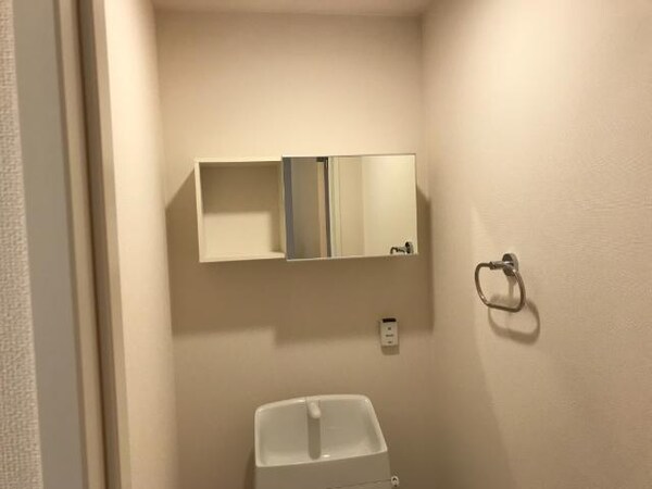 トイレ(トイレ収納)