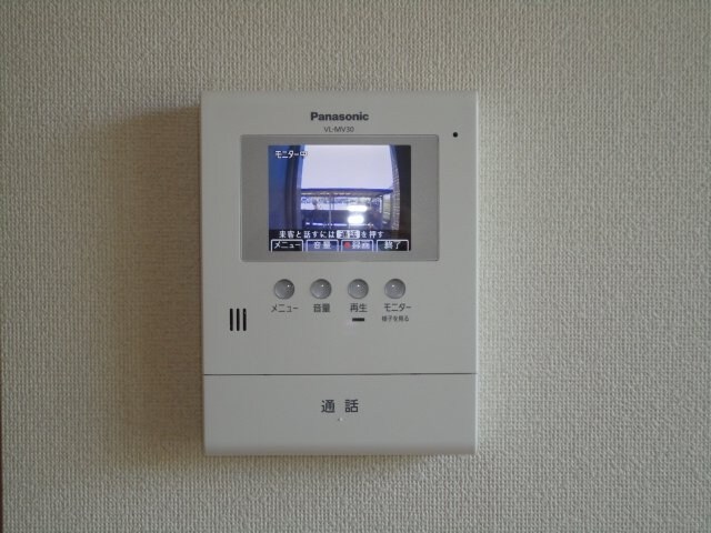 物件内観写真13　(カメラ付インターホン)