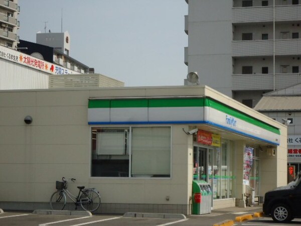 周辺環境(ファミリーマート福山明神町店（コンビニ）まで203ｍ)