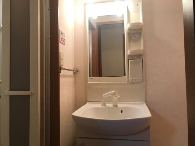 物件内観写真22　(洗面化粧台)