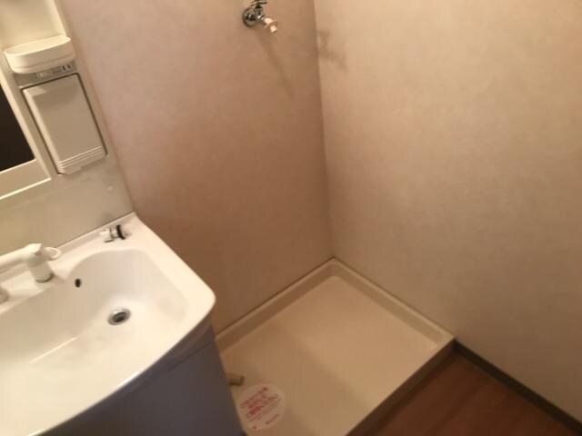 物件内観写真23　(洗濯機置場)