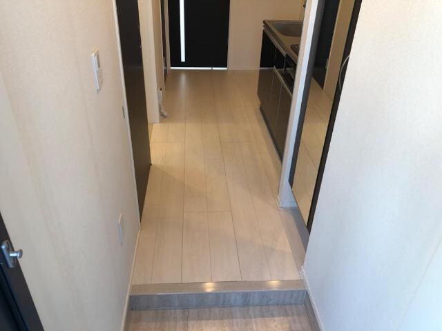 物件内観写真21　(玄関)