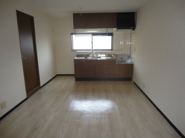 物件内観写真10　(リビング)