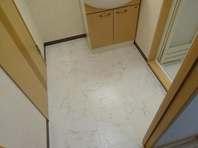 物件内観写真23　(脱衣所)