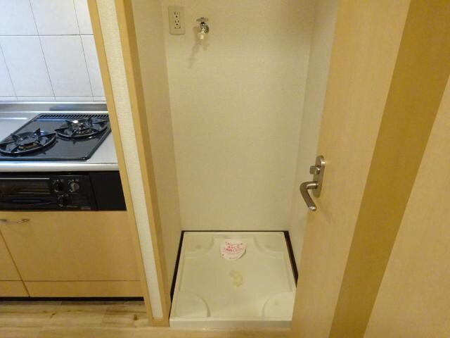 物件内観写真24　(洗濯機置場)