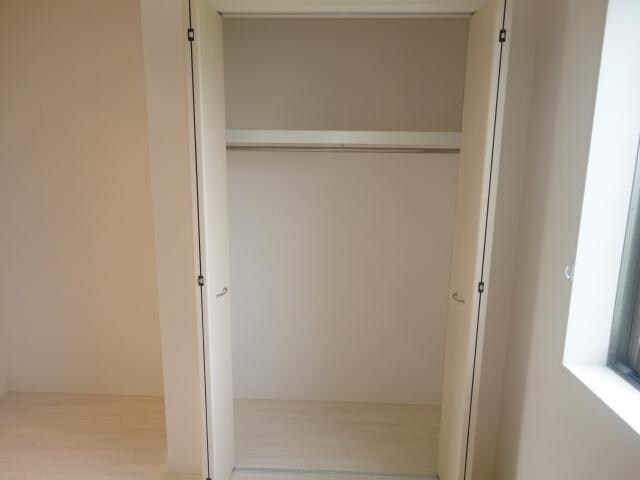 物件内観写真13　(クローゼット)