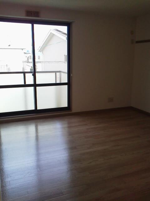 物件内観写真5　(洋室)