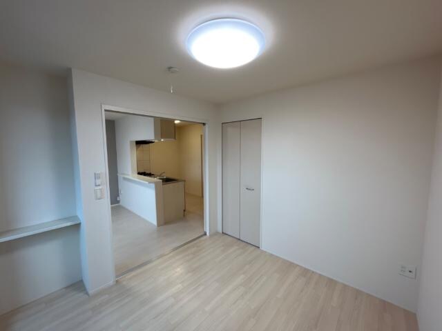 物件内観写真12　(西洋室)