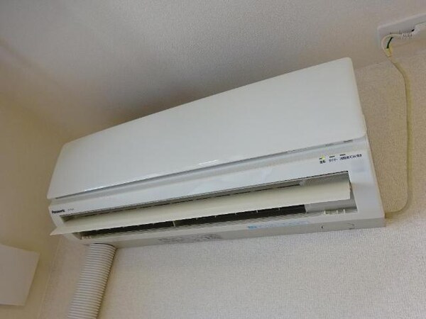 建物設備(エアコン)