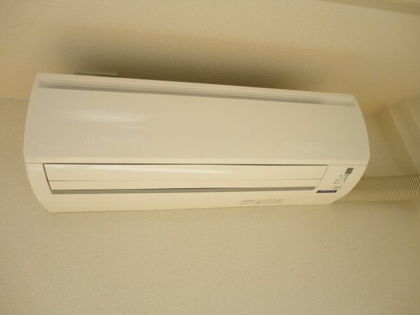 建物設備(エアコン)