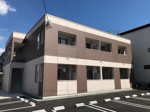 ローラ外観写真