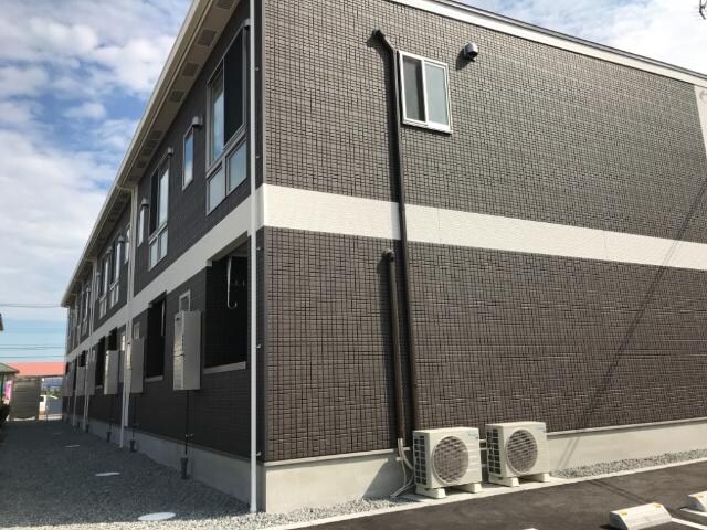 物件内観写真8　(外観写真（昼）)