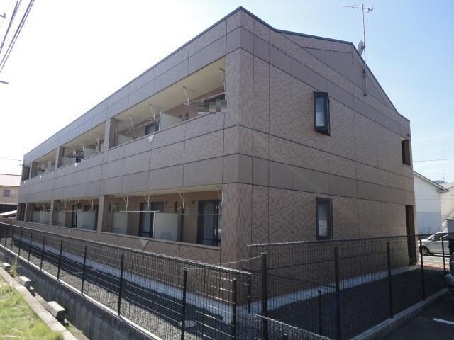 物件外観写真3　(外観写真（昼）)