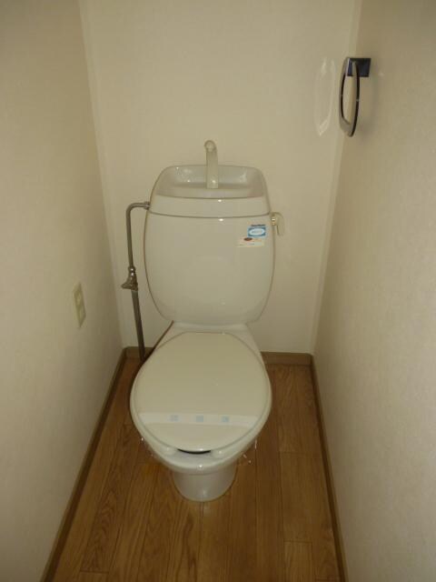 物件内観写真11　(トイレ)