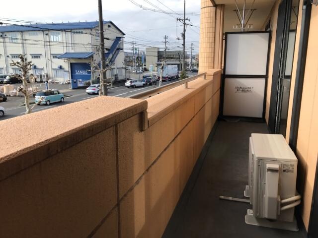 物件内観写真23　(ベランダ)