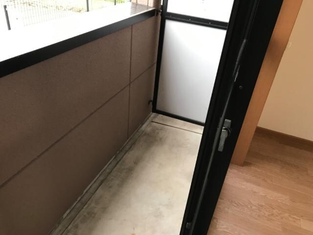 物件内観写真18　(ベランダ)