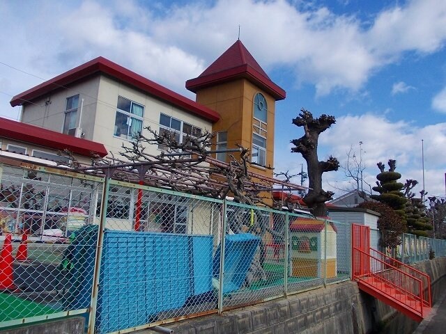 物件外観写真7　(わかば保育園まで700m)