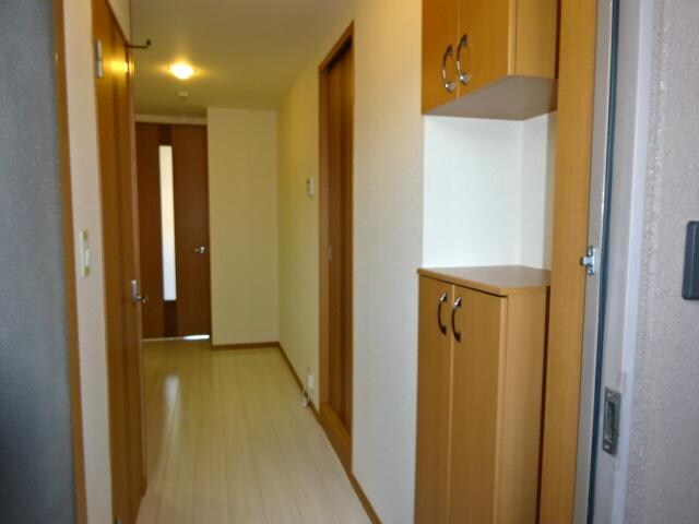物件内観写真27　(下駄箱)