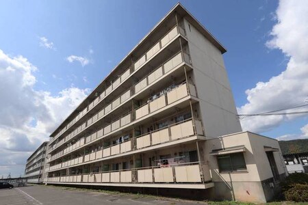 ビレッジハウス能島5号棟外観写真